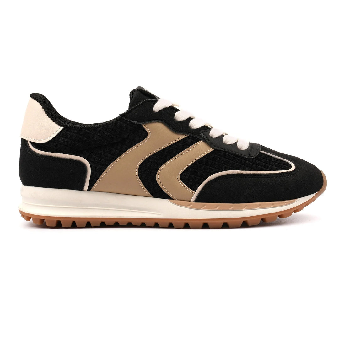 Jaz Black Trainer