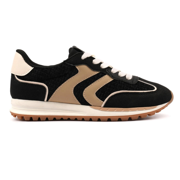 Jaz Black Trainer