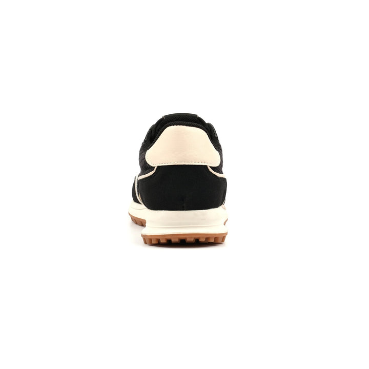 Jaz Black Trainer