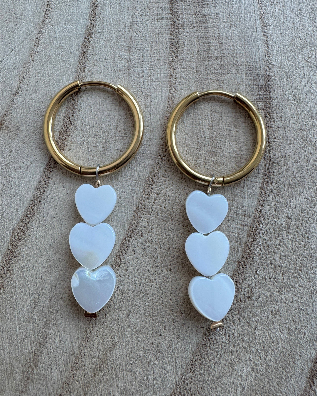 Amora Shell Heart Earrings