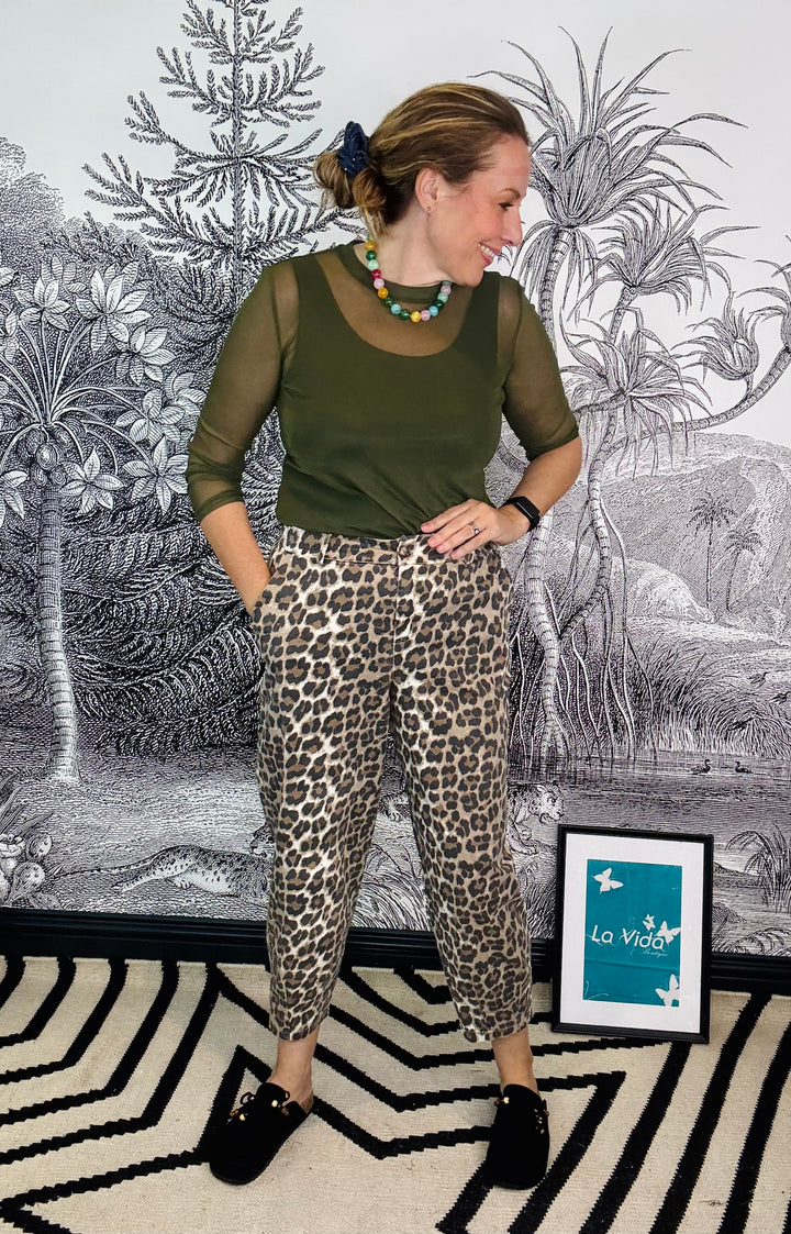 Ellie Barrel Pant in Leopard