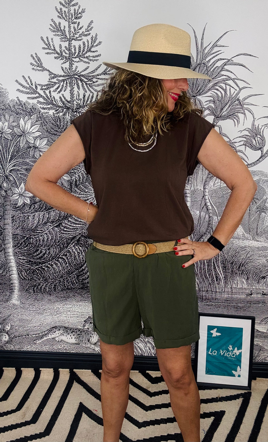 Zanzibar Classic rayon mix shorts with pockets and elasticated natural style belt