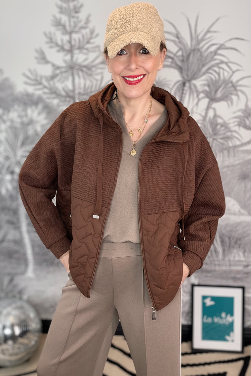 Abrigo Hooded Honeycomb Light  Padded Coat in brown