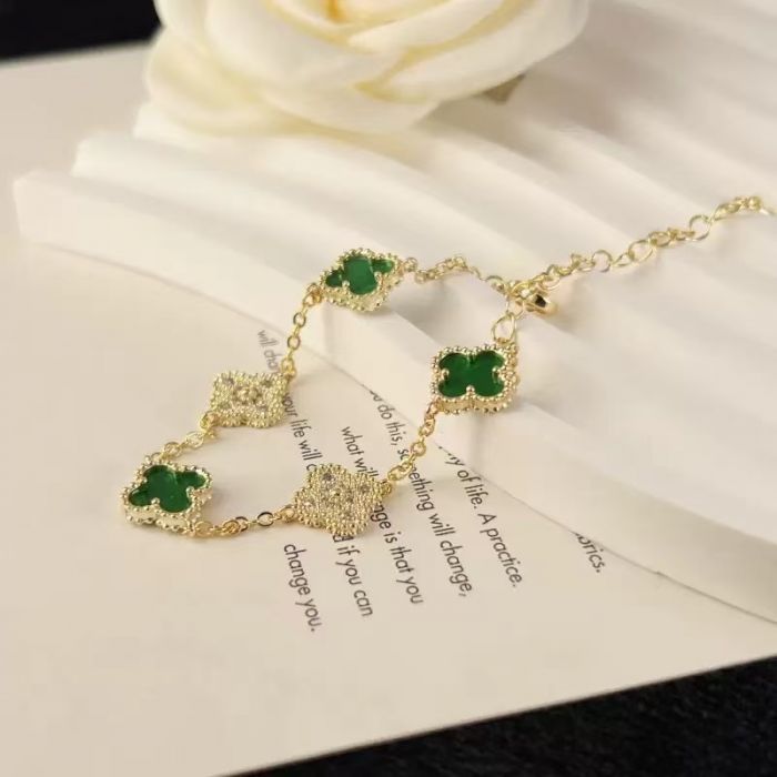 Mini Four Petal Gold Bracelet